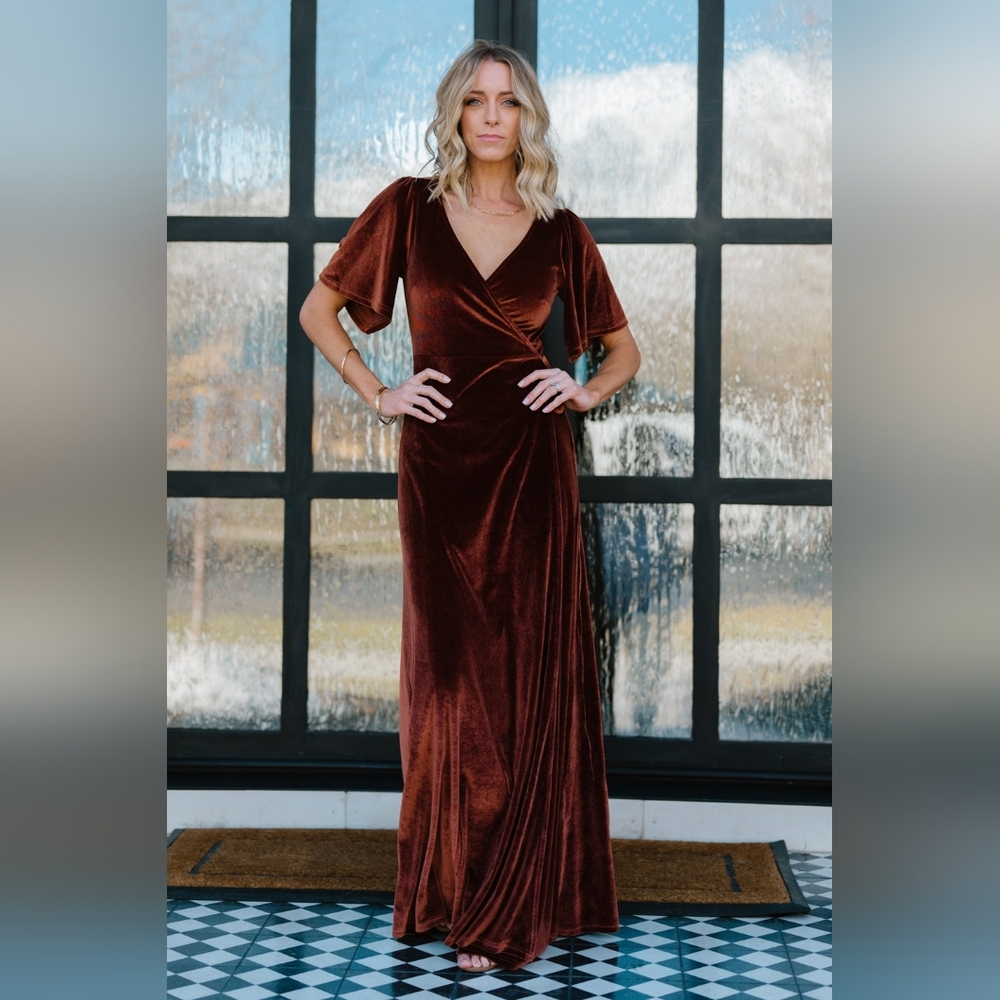 BALTIC BORN Meghan Velvet Wrap Maxi Dress Bronze Medium NWT - Picture 11 of 12